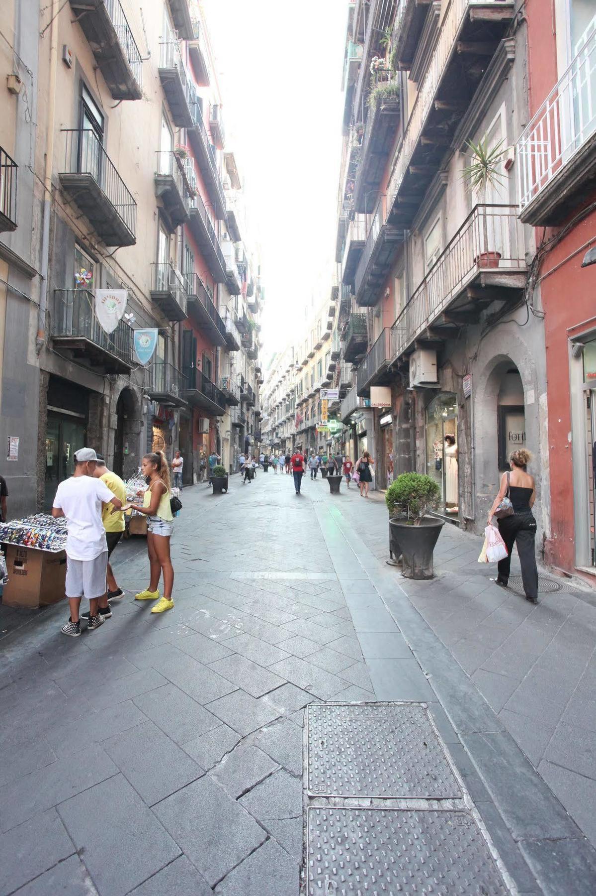Napoli 2 Affittacamere Экстерьер фото