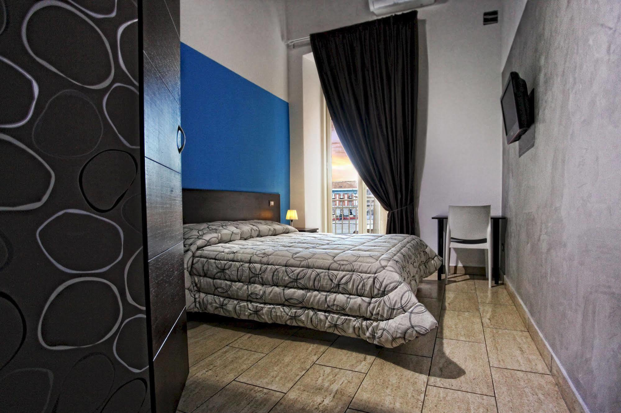 Napoli 2 Affittacamere Экстерьер фото